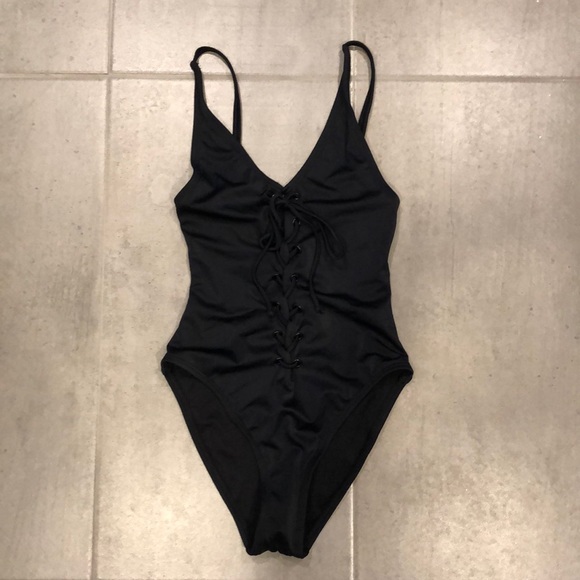 NEW Nasty Gal swimsuit - Picture 2 of 2